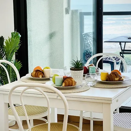 Mon Reve Апартаменты Ле-Сабль-д’Олон